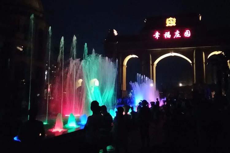 长沙市幸福庄园音乐喷泉实景拍摄